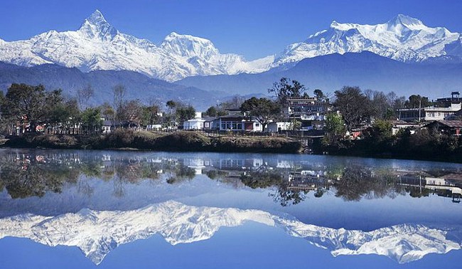 Pokhara-Lakeside